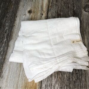 Cotton double gauze swaddle blanket || white